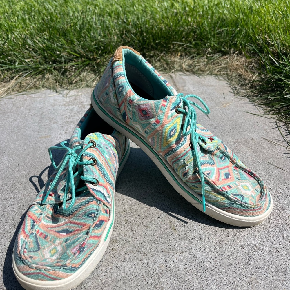 Twisted X Women's Teal and Multicolor Flats